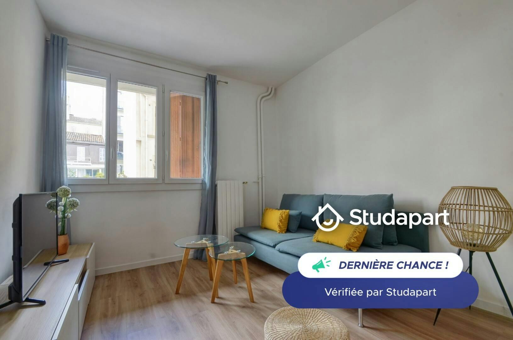 Appartement – Marseille, Les Cinq-Avenues, 4e Arrondissement - Vue 3