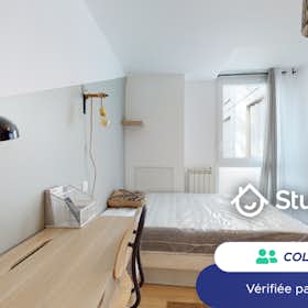 Private room for rent for €465 per month in Montpellier, Allée François de Chatillon
