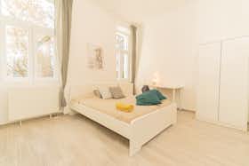 Privé kamer te huur voor € 350 per maand in Budapest, Batthyány utca