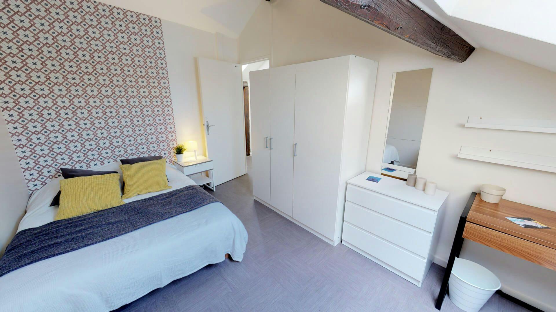 Single room Lyon, 1 bed, 12m² — photo 1