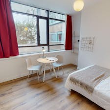 WG-Zimmer for rent for 776 € per month in Asnières-sur-Seine, Avenue Sainte-Anne
