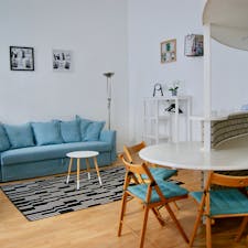 Apartment for rent for HUF 275,280 per month in Budapest, Szent István körút