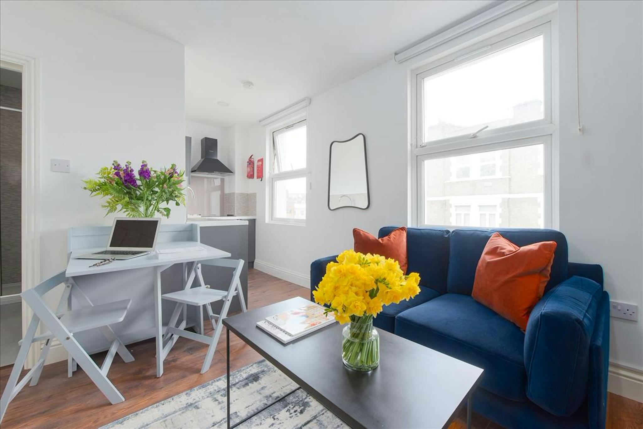 Warwick Road, London preview