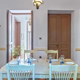 Apartment for rent for €500 per month in Athens, Krisila