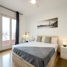 Private room for rent for €645 per month in L'Hospitalet de Llobregat, Carrer d'Occident