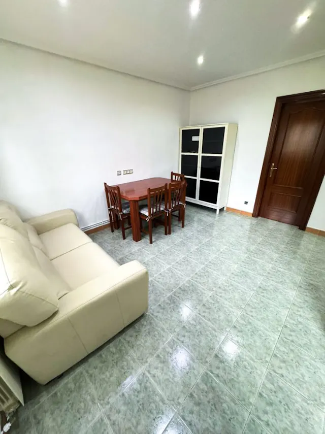 Private room in Albacete kalea, Bilbao (1481485) room image 2
