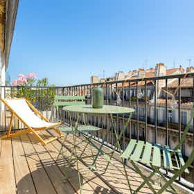 Monolocale in affitto a 780 € al mese a Marseille, Cours Lieutaud