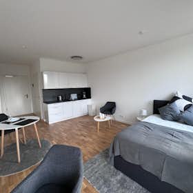 Appartement à louer pour 1 262 €/mois à Berlin, Crailsheimer Straße