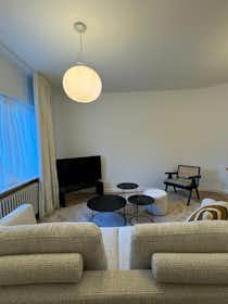 Apartment for rent for €2,500 per month in Gent, Franklin Rooseveltlaan