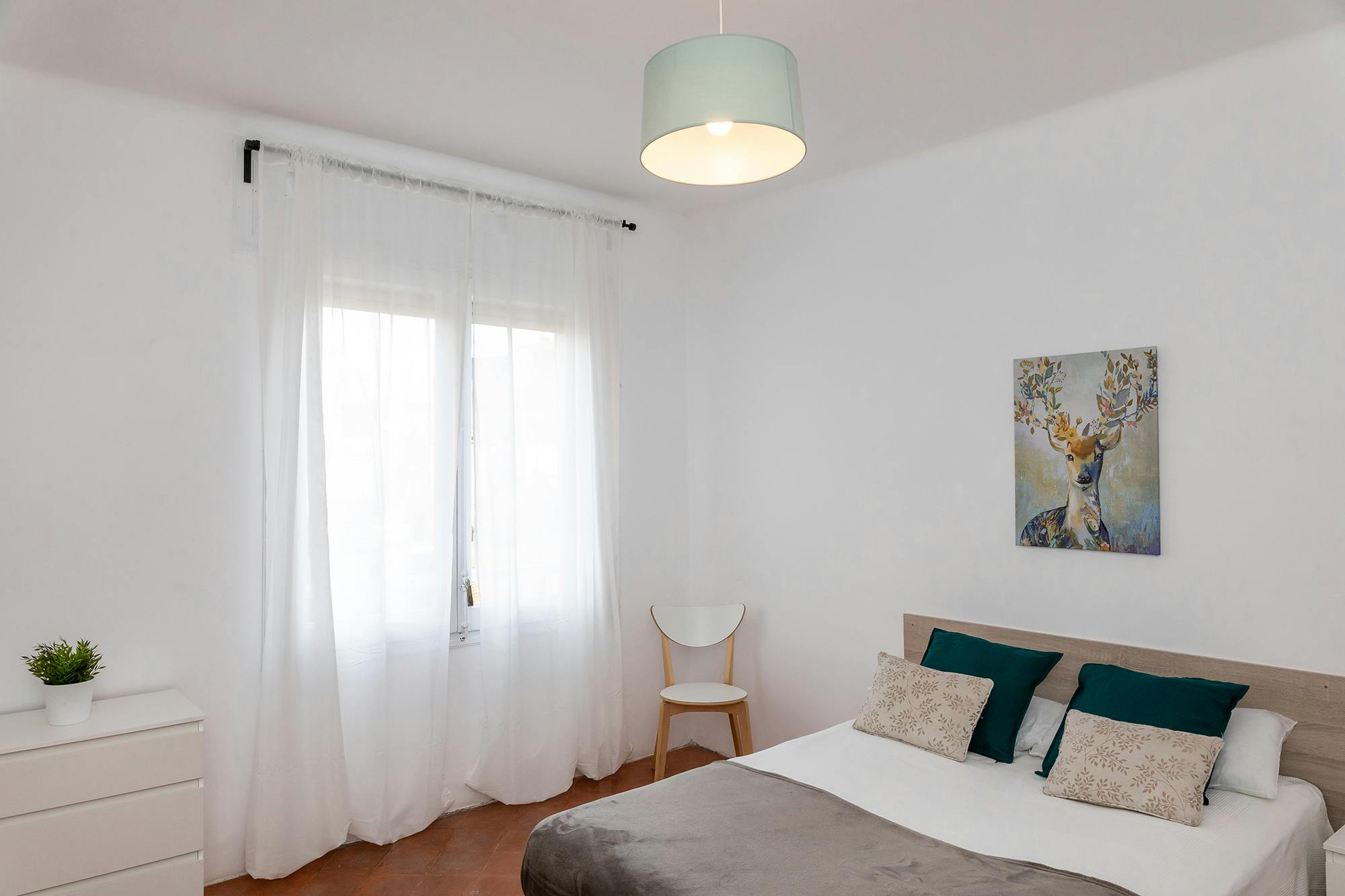 Private room for rent for €680 per month in Barcelona, Avinguda Meridiana
