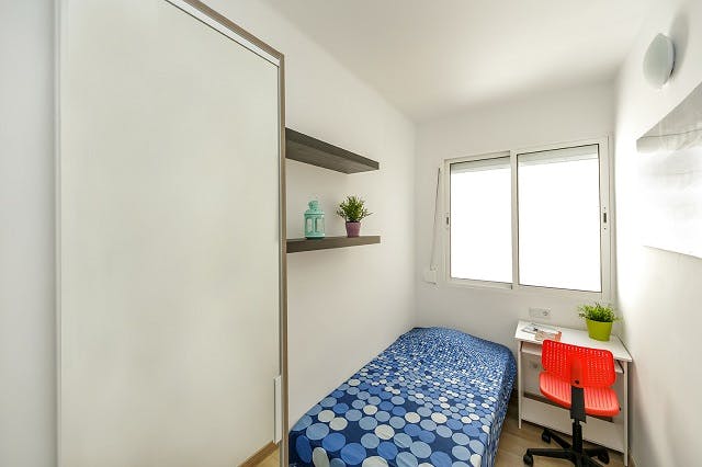 Habitación privada en alquiler por 595 € al mes en Barcelona, Carrer de Concepción Arenal