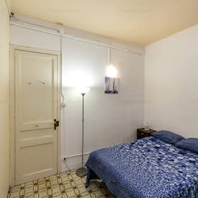 Private room for rent for €605 per month in Barcelona, Carrer de Roger de Flor