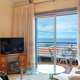 Apartament de închiriat pentru 1.782 EUR pe lună în Funchal, Rua do Vale da Ajuda