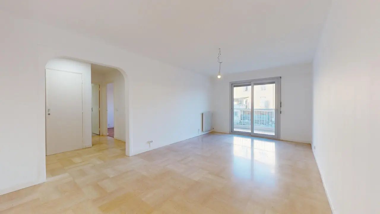 Wohnung zu mieten für 1.090 € pro Monat in Nice, Place Fontaine du Temple