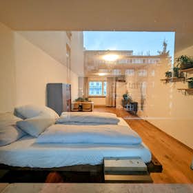 Apartamento en alquiler por 1600 € al mes en Berlin, Schlesisches Tor