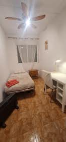 Приватна кімната за оренду для 310 EUR на місяць у Murcia, Plaza Mayor