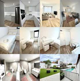 Private room for rent for €600 per month in Sabadell, Carrer de Dinarès