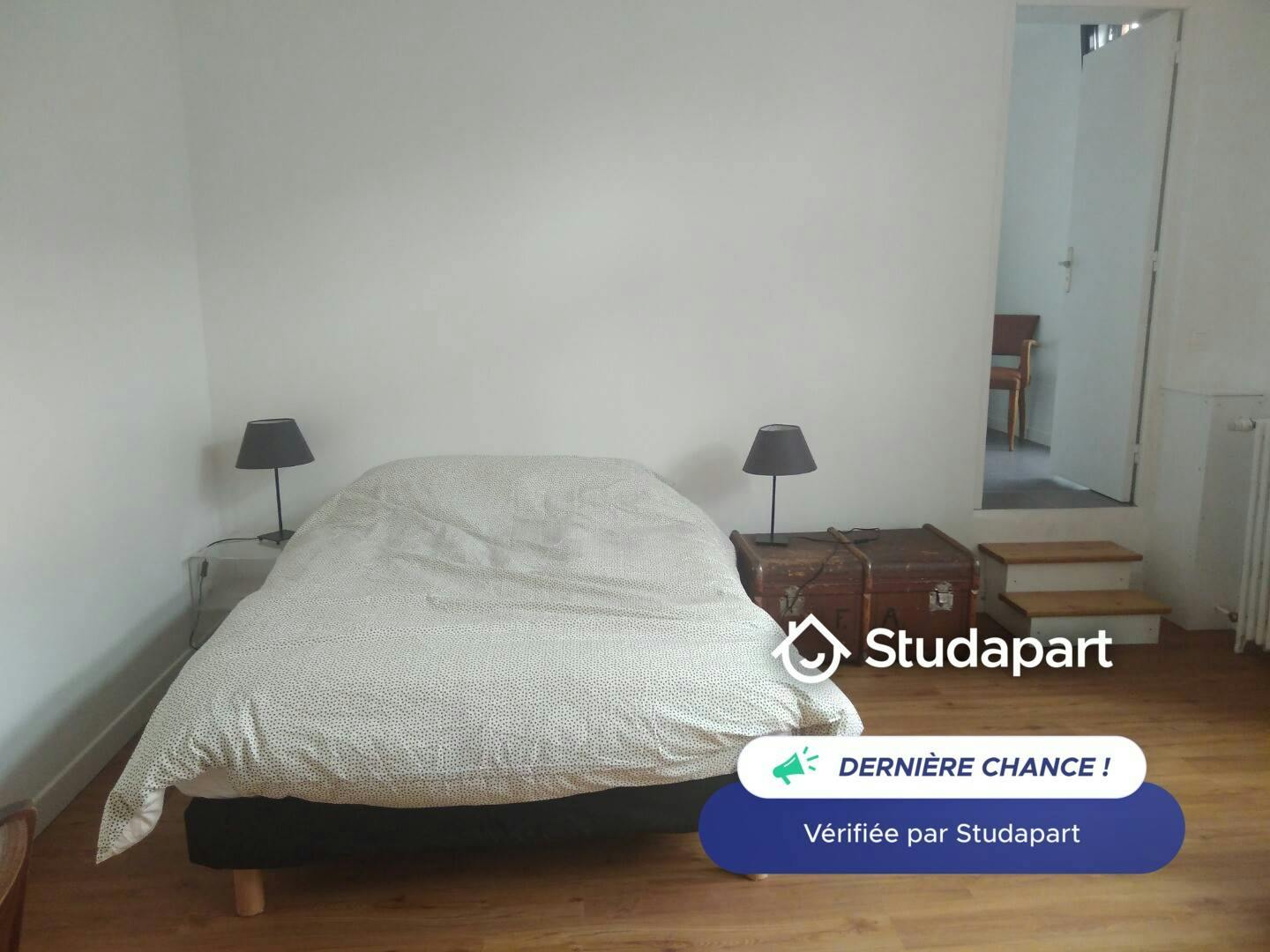 Private room for rent on Rue d'Artois, Lille - Plus