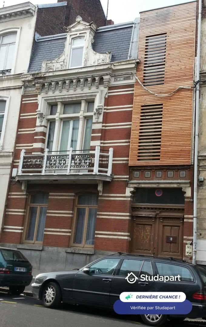 Private room for rent on Rue d'Artois, Lille - Vue 5