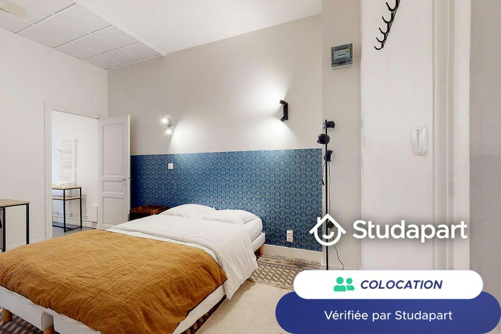 Private room for rent on Rue Solférino, Lille - Vue 3