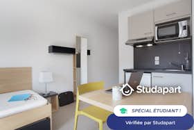 Приватна кімната за оренду для 635 EUR на місяць у Nice, Rue Saint-Jean-d'Angély