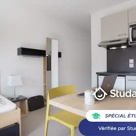 Отдельная комната сдается в аренду за 635 € в месяц в Nice, Rue Saint-Jean-d'Angély