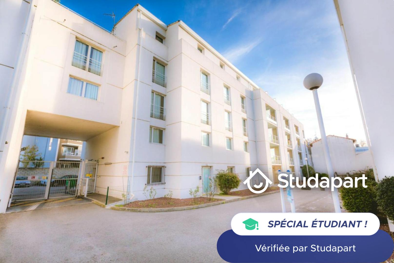 Private room for rent for €415 per month in Avignon, Impasse de l'Épi