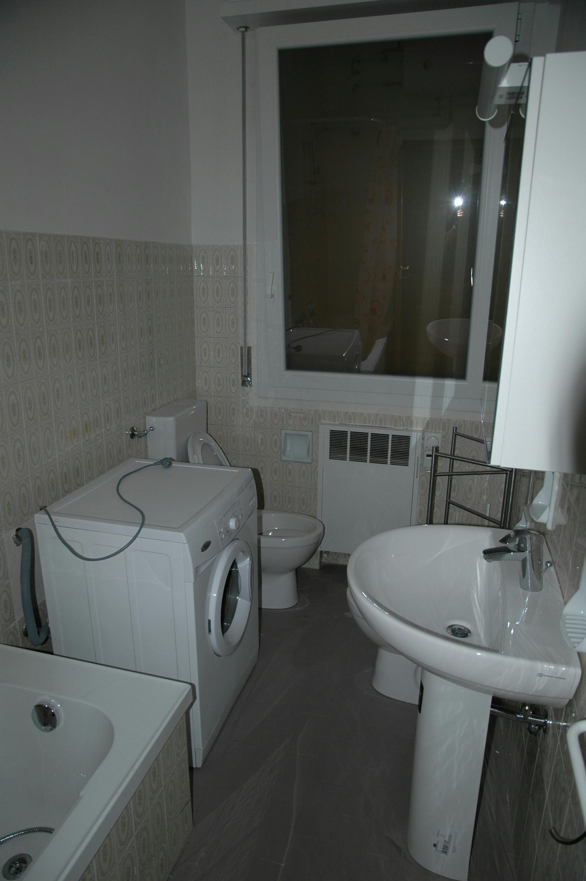 Double room Bologna, 1 bed, 15m² — photo 9