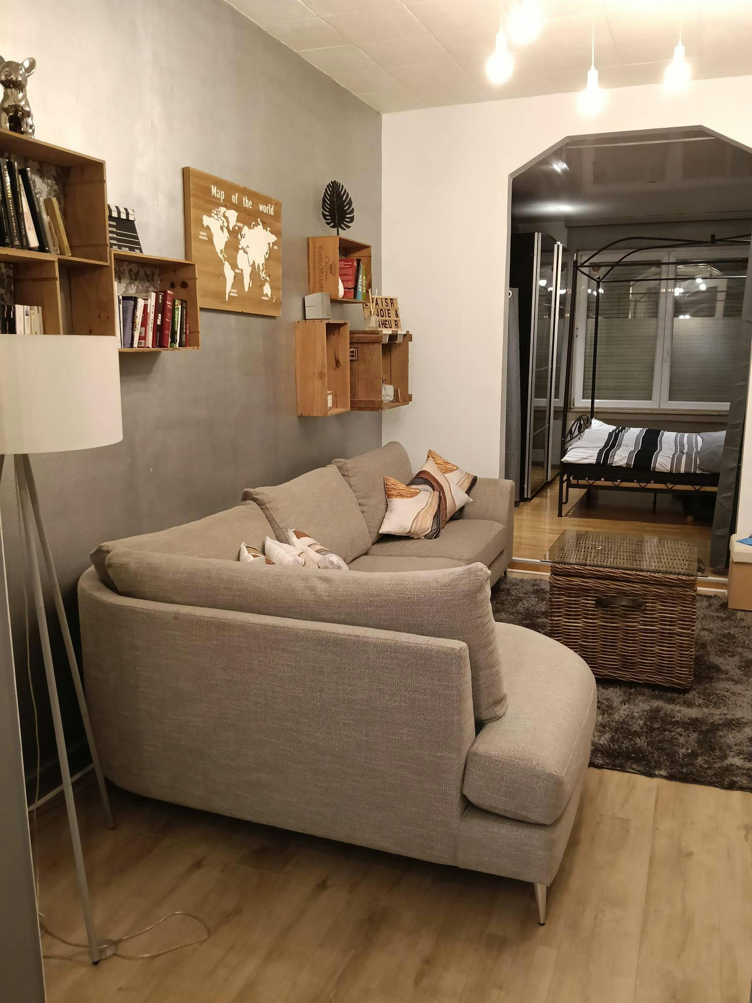 preview gallery tile