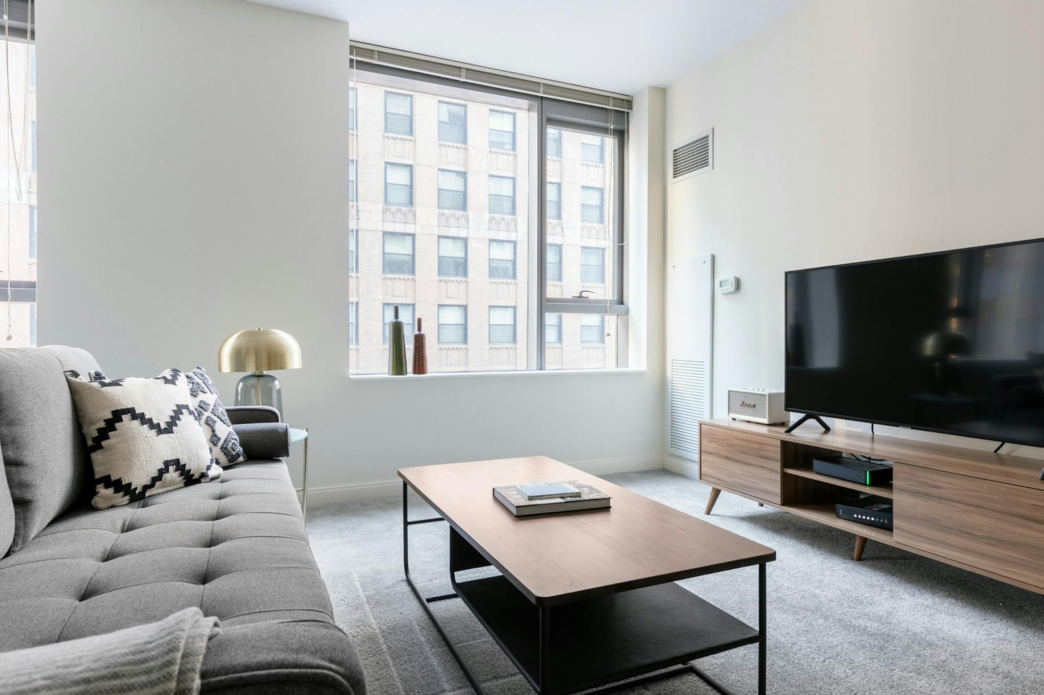 North Wells Street, Chicago, IL preview