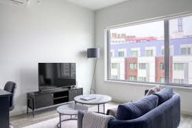 Lägenhet att hyra för 1 579 € i månaden i Seattle, Broadway