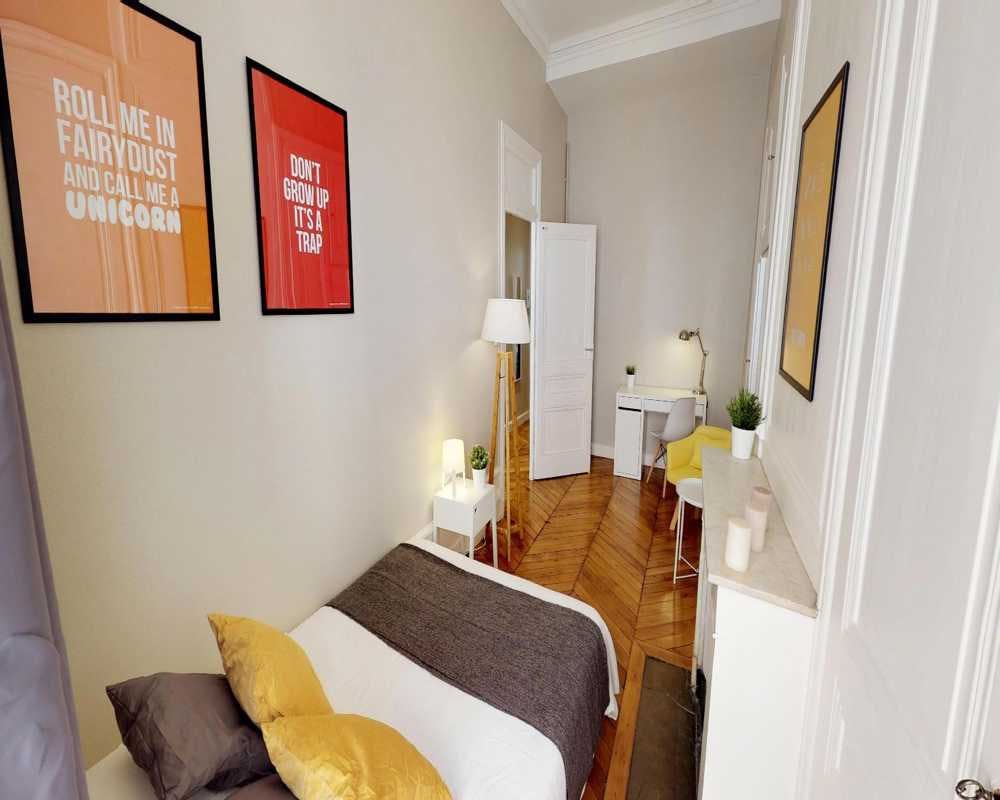 Rue Neuve, Lyon preview