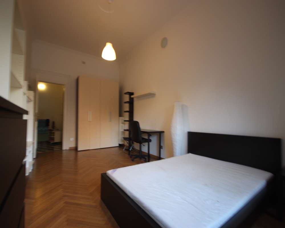 Piazza Maria Adelaide di Savoia, Milan