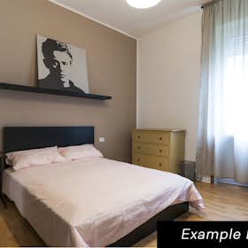 Stanza privata for rent for 750 € per month in Milan, Corso di Porta Romana