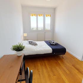 Chambre privée for rent for 450 € per month in Lyon, Rue Jules Valensaut