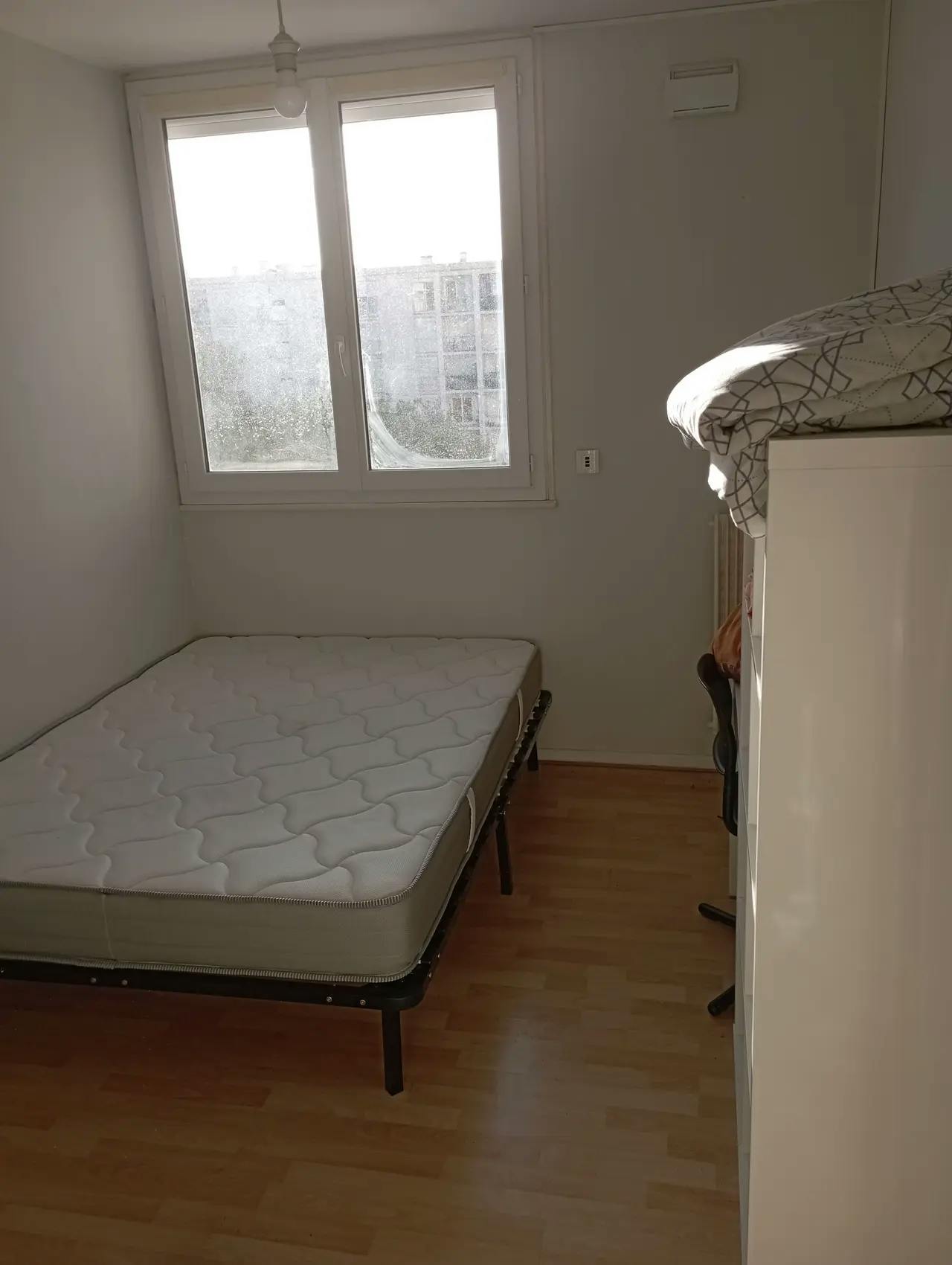 Cameră privată de închiriat pentru 408 EUR pe lună în Saint-Pierre-des-Corps, Résidence Le Grand Mail