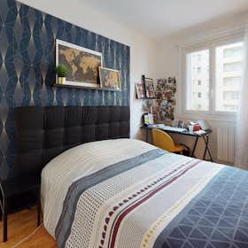 Private room for rent for €584 per month in Villeurbanne, Rue des Teinturiers