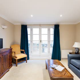 Apartment for rent for £3,902 per month in London, Orton Street