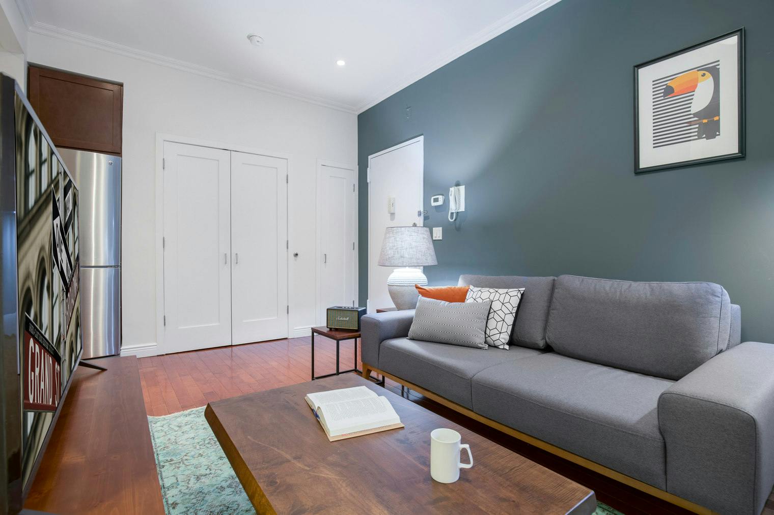 preview gallery tile