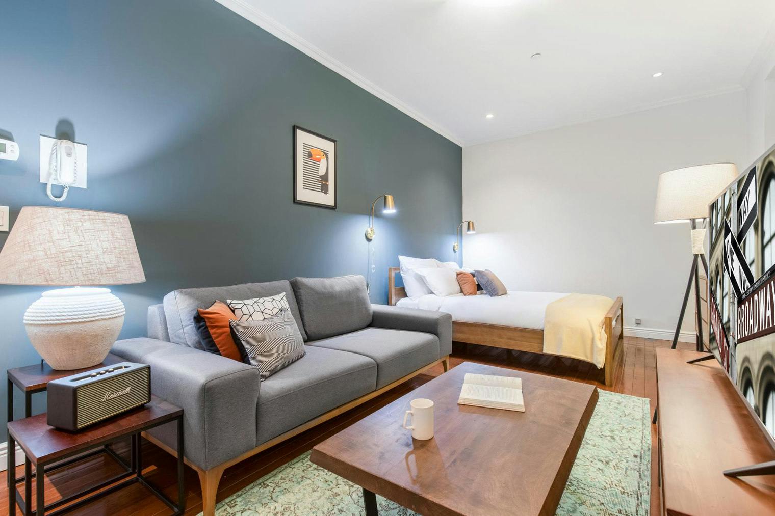 preview gallery tile