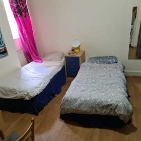 Private room for rent for £1,077 per month in London, Cranhurst Road