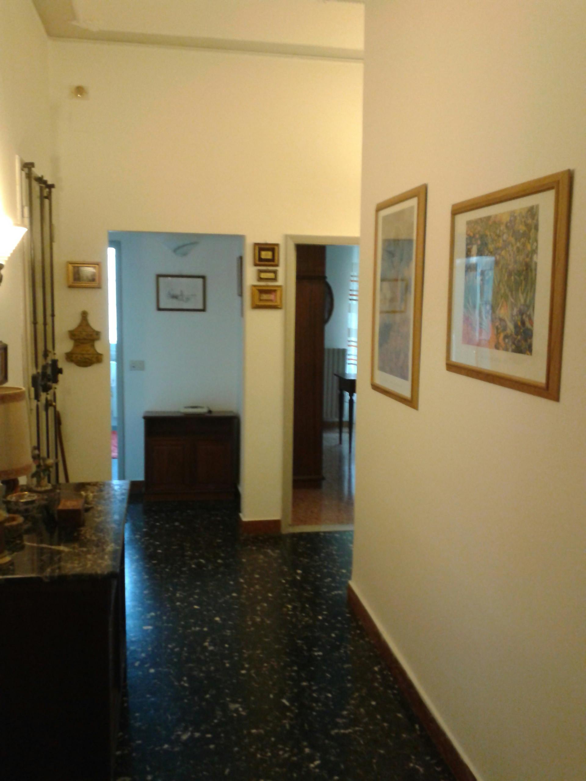 Single room Florence, 1 bed, 23m² — photo 2