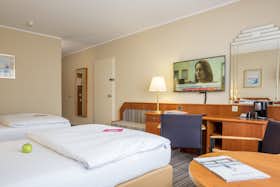 单间公寓 正在以 €850 的月租出租，其位于 Leverkusen, Am Büchelter Hof