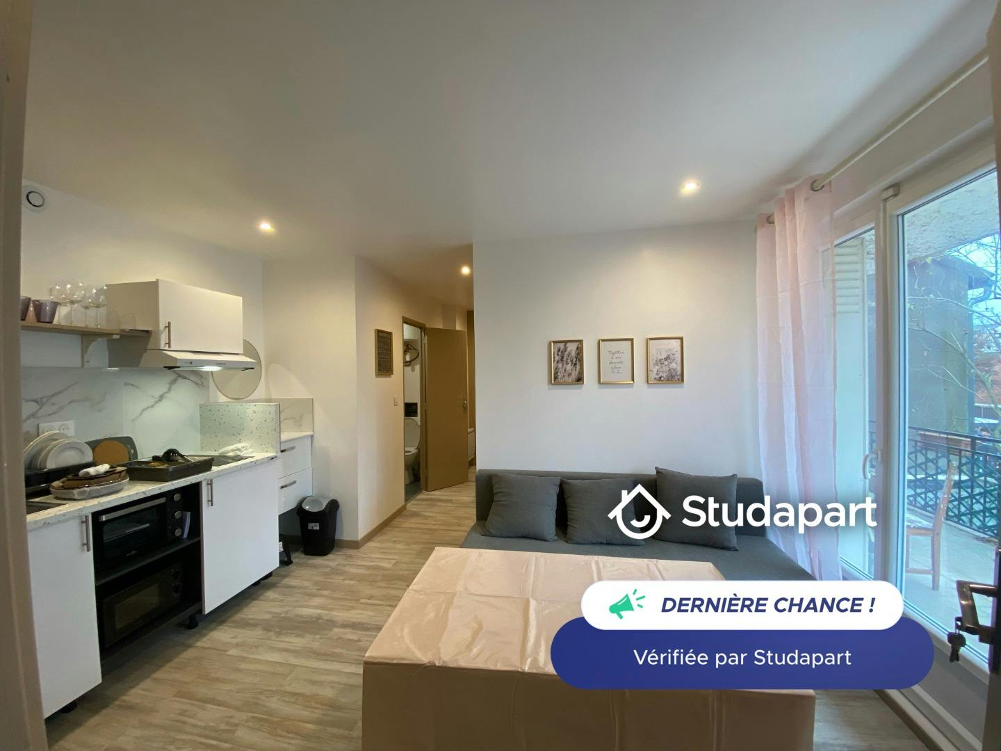 Apartment for rent for €850 per month in Antony, Rue Alfred de Musset