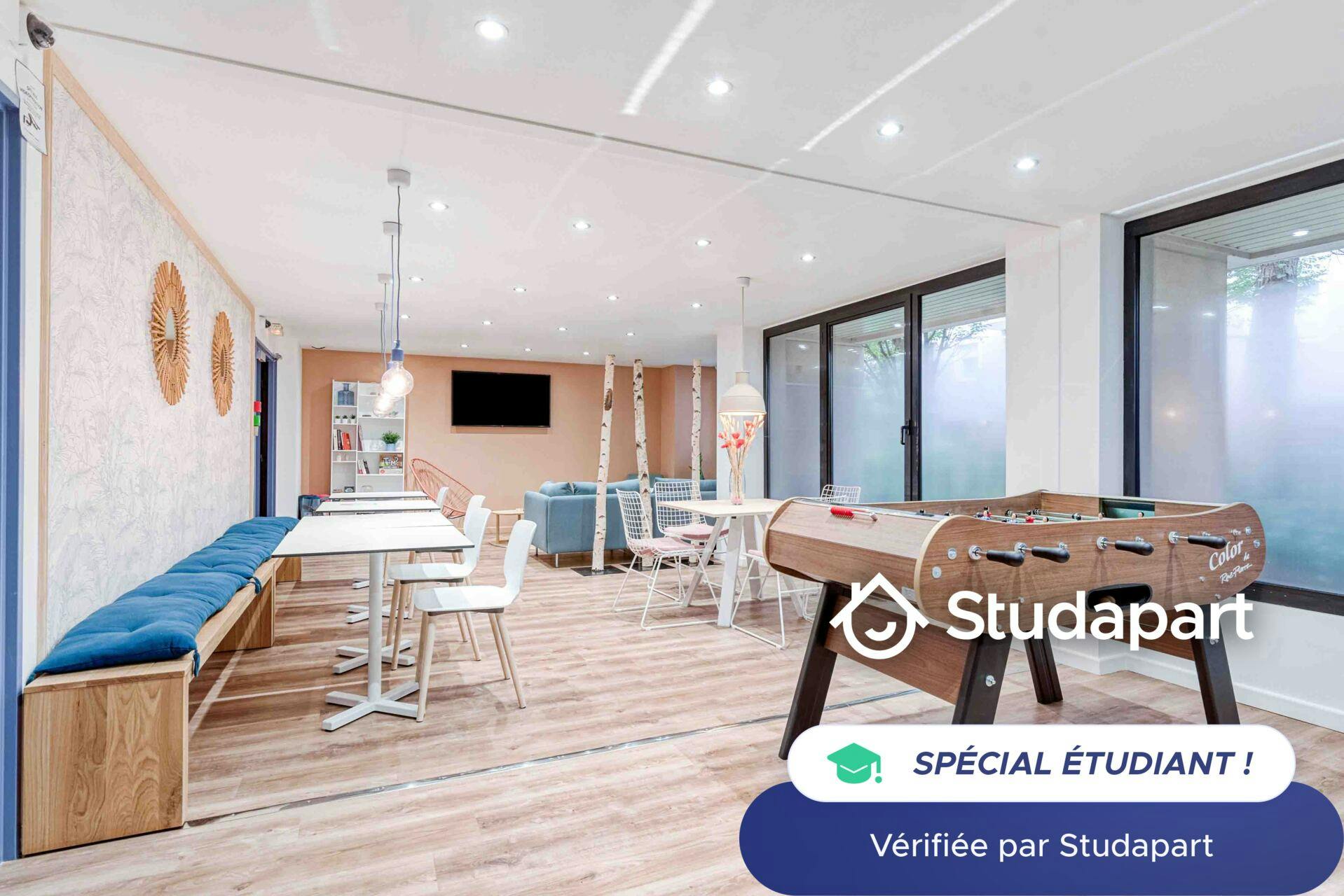 Private room for rent on Rue Bossuet, Lyon - Vue 4