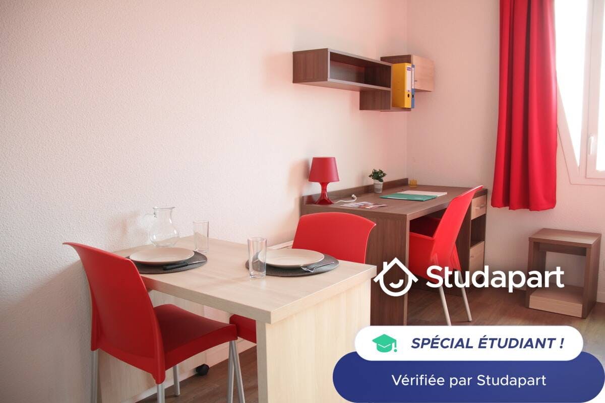 Private room for rent on Rue Konrad Adenauer, Nantes