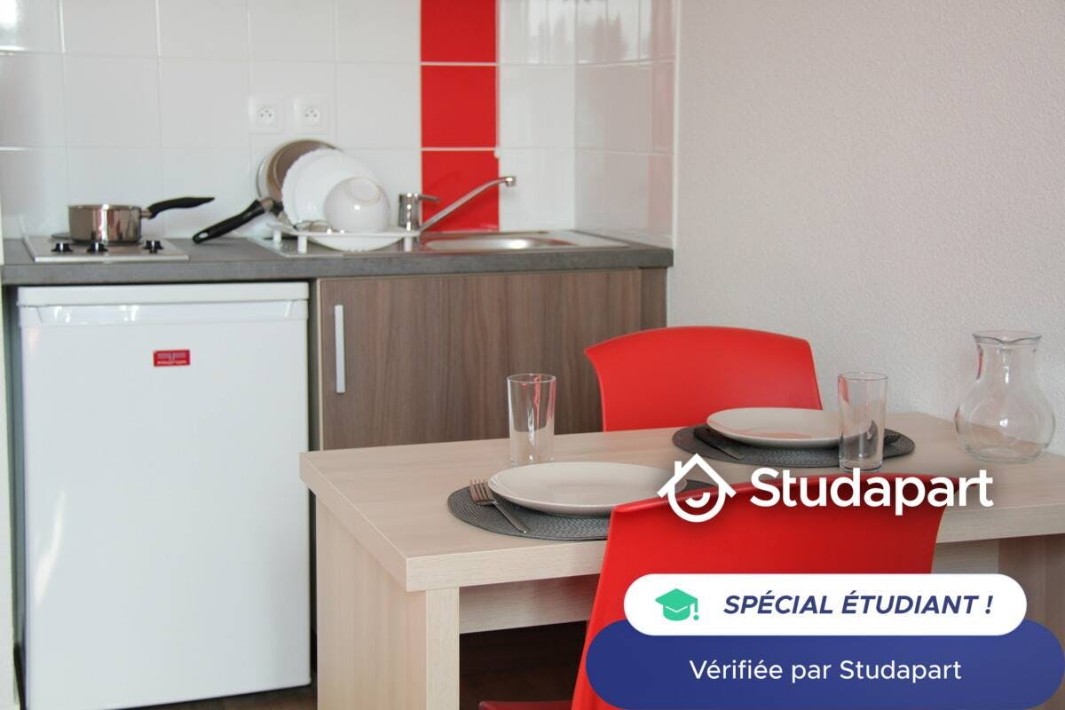 Private room for rent on Rue Konrad Adenauer, Nantes - Vista 3