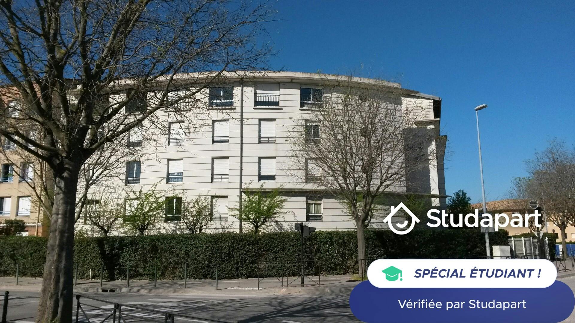 Chambre privée à louer pour 490 €/mois à Aix-en-Provence, Rue Jean Andréani