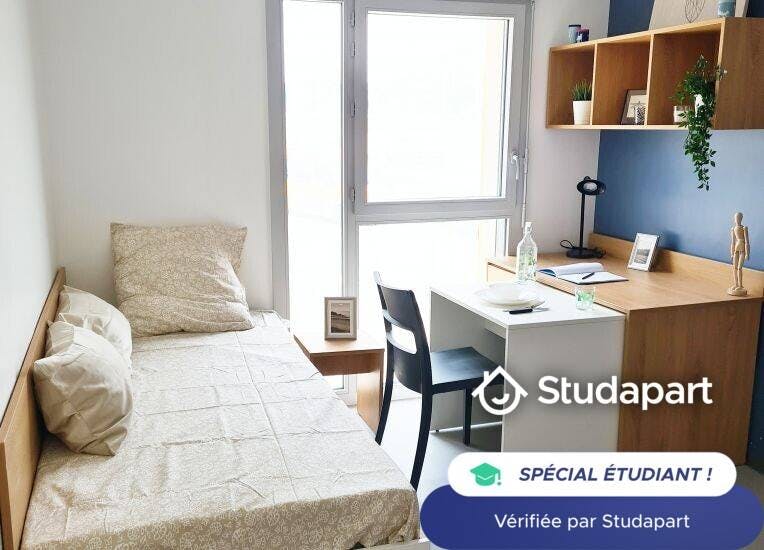 WG-Zimmer zu mieten für 458 € pro Monat in Bourges, Rue Émile Hilaire Amagat