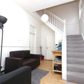 Studio for rent for €1,665 per month in London, Blenheim Gardens